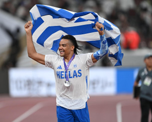 ΚΑΕ Ολυμπιακός για Καραλή: «Συνέχισε να πετάς ψηλά, η Ελλάδα είναι μαζί σου!» ΚΑΕ Ολυμπιακός για Καραλή: «Συνέχισε να πετάς ψηλά, η Ελλάδα είναι μαζί σου!»