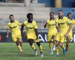 Φασούλι το φασούλι γεμίζει το σακούλι του Αρη και του Χιμένεθ