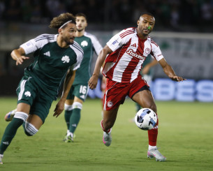 Ισόπαλοι Παναθηναϊκός και Ολυμπιακός σε ένα ντέρμπι με ένταση, νεύρα και ελάχιστη ποιότητα