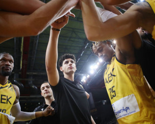 Χωρίς... ανάσα η ΑΕΚ στο τουρνουά του Πανιωνίου