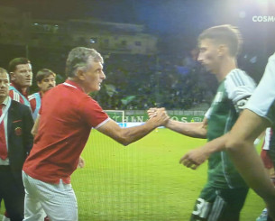 Ιπποτικός Μεντιλίμπαρ: Έσπευσε να αγκαλιάσει τον Τζούρισιτς ξανά μετά τη λήξη