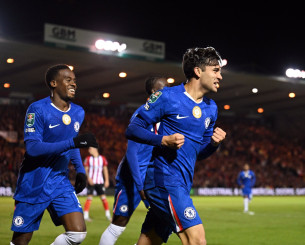 Τα highlights με τα επτά γκολ της επικής πρόκρισης της Τσέλσι επί της Γουλβς για το Carabao Cup Τα highlights με τα επτά γκολ της επικής πρόκρισης της Τσέλσι επί της Γουλβς για το Carabao Cup