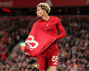 Γιατί οι παίκτες παίρνουν κίτρινη κάρτα όταν βγάζουν τη φανέλα στον πανηγυρισμό;