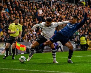 Κι όμως, η Πορτ Βέιλ και η Άρσεναλ έχουν ένα... ανεπανάληπτο κοινό στοιχείο