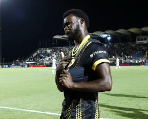 Ο Νίκολιτς μαθαίνει την ΑΕΚ να μην «σκοντάφτει» Ο Νίκολιτς μαθαίνει την ΑΕΚ να μην «σκοντάφτει»