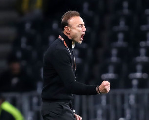 Οι σφιγμένες γροθιές του Κόντη και το εμφατικό restart που είχε ανάγκη ο Παναθηναϊκός