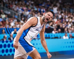 Παπανικολάου: «Χάλκινο μετάλλιο, χρυσές αναμνήσεις» Παπανικολάου: «Χάλκινο μετάλλιο, χρυσές αναμνήσεις»