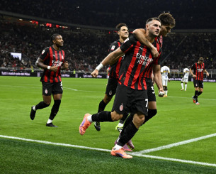 Πρόκριση με τριάρα για τη Μίλαν