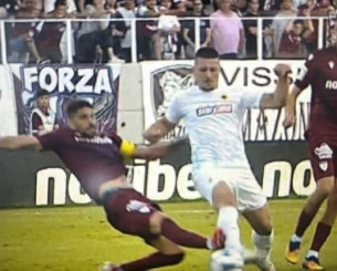 Η ανάρτηση Τσατάλη για τα παράπονα της ΑΕΚ για τη διαιτησία στη Λάρισα