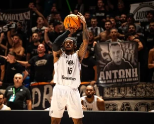 Άνετα ο ΠΑΟΚ κόντρα στην Ντέρμπι βαδίζει ολοταχώς για την κυρίως φάση του BCL