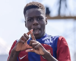 Νέος Γιαμάλ; Ναι, αυτός είναι ο  11χρονος Ντέστινι Ετζίοφορ με τα 145 γκολ σε 52 ματς (video) Νέος Γιαμάλ; Ναι, αυτός είναι ο  11χρονος Ντέστινι Ετζίοφορ με τα 145 γκολ σε 52 ματς (video)