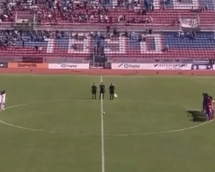 Ενός λεπτού σιγή στο ημίχρονο του Πανιώνιος - Athens Kallithea - Ο λόγος που δεν έγινε πριν τη σέντρα (video)