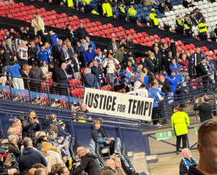 «Justice for Tempi»: Το πανό των Ελλήνων στην Σκωτία (photo)