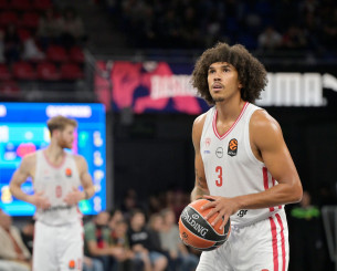 Το στατιστικό που έκανε τη... διαφορά: Ο Ολυμπιακός σούταρε 32 βολές και αστόχησε μόνο σε μία