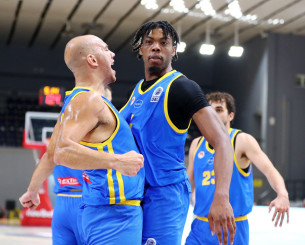 Το Περιστέρι «διέλυσε» τον Πανιώνιο και πήρε την νίκη στην πρεμιέρα της Stoiximan GBL