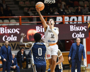 Γκρέι και ΜακΚάλουμ οδήγησαν εκ του ασφαλούς τον Προμηθέα στην πρεμιέρα του BCL