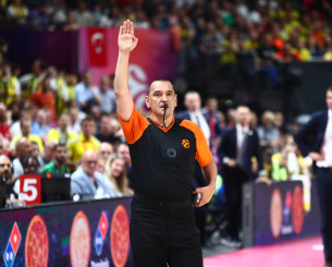 Οι διαιτητές των αναμετρήσεων Παναθηναϊκού και Ολυμπιακού στην πρεμιέρα της EuroLeague