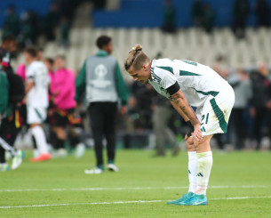 «Χαμένος» στην απογοήτευσή του: Ο Τιν Γεντβάι αρχίζει να χάνει το «τρένο» στον Παναθηναϊκό