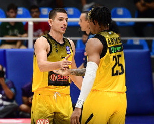 Ανασύνταξη στην ΑΕΚ και το μυαλό στο «must win» παιχνίδι με Κολοσσό