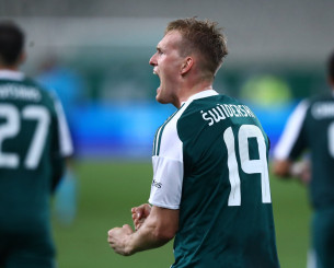 Με τρείς... Έλληνες η αποστολή της εθνικής Πολωνίας - Μέσα Σφιντέρσκι, Ντραγκόφσκι, Κετζιόρα Με τρείς... Έλληνες η αποστολή της εθνικής Πολωνίας - Μέσα Σφιντέρσκι, Ντραγκόφσκι, Κετζιόρα