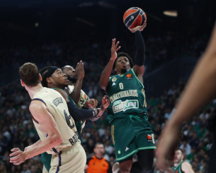 Αυτό είναι το πρώτο καλάθι του Σορτς με την φανέλα του Παναθηναϊκού (video)