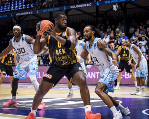 Μετά το χτεσινό 2/2: Με τον Πάπας και την επίθεση της ΑΕΚ!