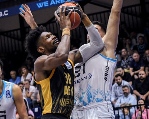 Τα... ιδιαίτερα του Σάκοτα στον Σίλβα με φόντο τη «μάχη» στη Ρίγα