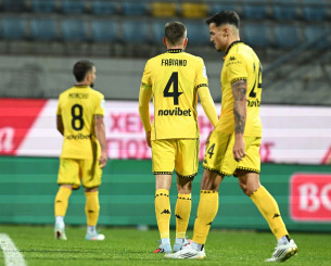 Ο ΟΦΗ έβαλε τέλος στο μήνα του μέλιτος του Χιμένεθ στον Αρη