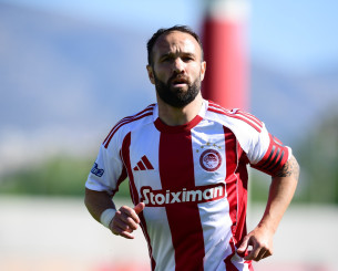 Τρομερή απευθείας εκτέλεση φάουλ από τον Βαλμπουενά (video)