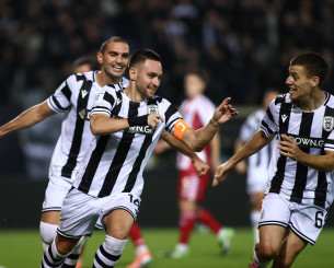 Σε τεντωμένο σκοινί για Ζίβκοβιτς, Πέλκα και Τσάλοφ