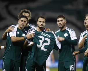 Το 1-0 του Παναθηναϊκού με κεφαλιά του Τσέριν - Πανηγύρισαν με τη φανέλα του Μπάλντοκ (video)