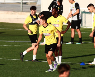 Επέστρεψε στις προπονήσεις η ΑΕΚ - Φιλικό τη Δευτέρα με Μαρκό στα Σπάτα