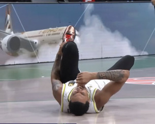 Διάστρεμμα ο Μπράντον Μπόστον