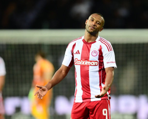 Ο Ολυμπιακός δεν κερδίζει μετά το Champions League και έχει χάσει 5 βαθμούς στη Super League