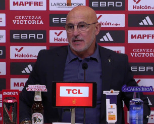 Μανούριασε με δημοσιογράφο ο Ντε λα Φουέντε για τα μάτια του Γιαμάλ - «Εχεις παίξει ποτέ ποδόσφαιρο;» (video)