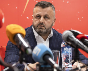 Ο πρόεδρος του Ερυθρού Αστέρα αποκάλυψε τον προϋπολογισμό της ομάδας - Οι στόχοι και ο Σφαιρόπουλος