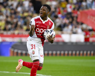 Από «μαύρο πρόβατο» στην Μπαρτσελόνα αστέρας στη Γαλλία: Οι τρομερές επιδόσεις του Φάτι με τη Μονακό Από «μαύρο πρόβατο» στην Μπαρτσελόνα αστέρας στη Γαλλία: Οι τρομερές επιδόσεις του Φάτι με τη Μονακό