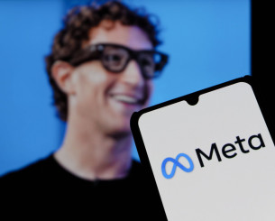 Mark Zuckerberg: Παρουσίασε τα νέα έξυπνα γυαλιά της Meta με τεχνητή νοημοσύνη