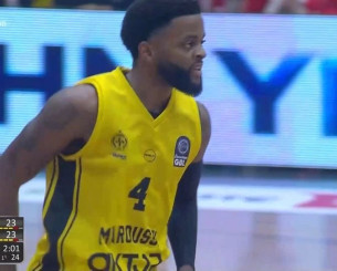 «Καυτός» Μέικον με 3/3 τρίποντα (video)