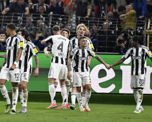 Τα highlights της πρόκρισης της Νιούκαστλ επί της Τότεναμ για το Carabao Cup Τα highlights της πρόκρισης της Νιούκαστλ επί της Τότεναμ για το Carabao Cup