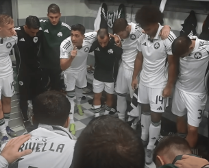 Η πορωτική ομιλία του Μπακασέτα στα αποδυτήρια και ο λόγος του Χρήστου Κόντη (video)