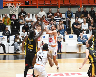 Ο Προμηθέας με κυρίαρχο ΜακΚάλουμ πήρε την ντερμπάρα κόντρα στο Μαρούσι