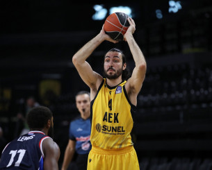 Ο Δημήτρης Κατσίβελης στο Athletiko: «Υπάρχει τρομερή ποιότητα στην ΑΕΚ, θέλουμε τον κόσμο δίπλα μας»