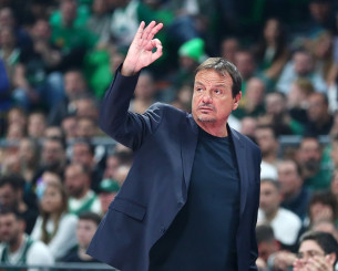 Αταμάν: «Ήρθε η ώρα να γίνουν και μεταγραφές... δημοσιογράφων στην Euroleague»