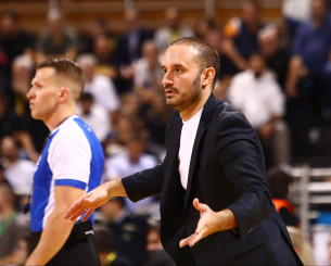 Μεγαλώνει ο προβληματισμός στον Άρη, σε πολύ δύσκολη θέση ο Κάραϊτσιτς