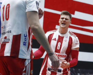 Καταιγιστικός ο Ολυμπιακός με 3-0 σετ κόντρα στη Νάπρεντακ στην πρεμιέρα του CEV Champions League Καταιγιστικός ο Ολυμπιακός με 3-0 σετ κόντρα στη Νάπρεντακ στην πρεμιέρα του CEV Champions League