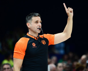 Αυτοί είναι οι διαιτητές του αγώνα μεταξύ Παναθηναϊκού και Βιλερμπάν στο «T-Center»