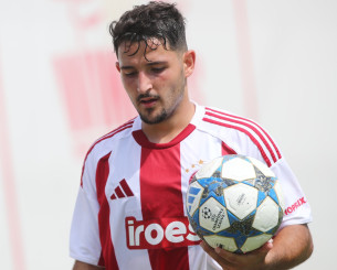 Τα highlights της ήττας των Νέων του Ολυμπιακού από την Μπαρτσελόνα (video)