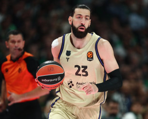 Η Μπαρτσελόνα έκανε... σεφτέ στην Liga Endesa με νίκη επί της Μάλαγα και τριάδα «φωτιά» Η Μπαρτσελόνα έκανε... σεφτέ στην Liga Endesa με νίκη επί της Μάλαγα και τριάδα «φωτιά»