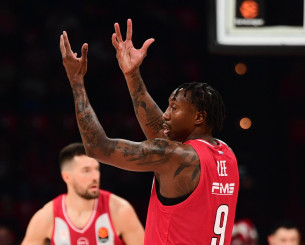 Λι: «Ο κόουτς θέλει να βασιζόμαστε στην άμυνά μας»